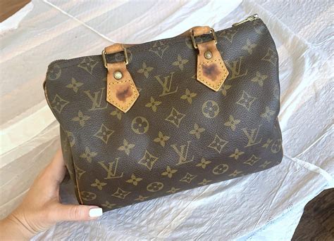 how to clean louis vuitton epi leather